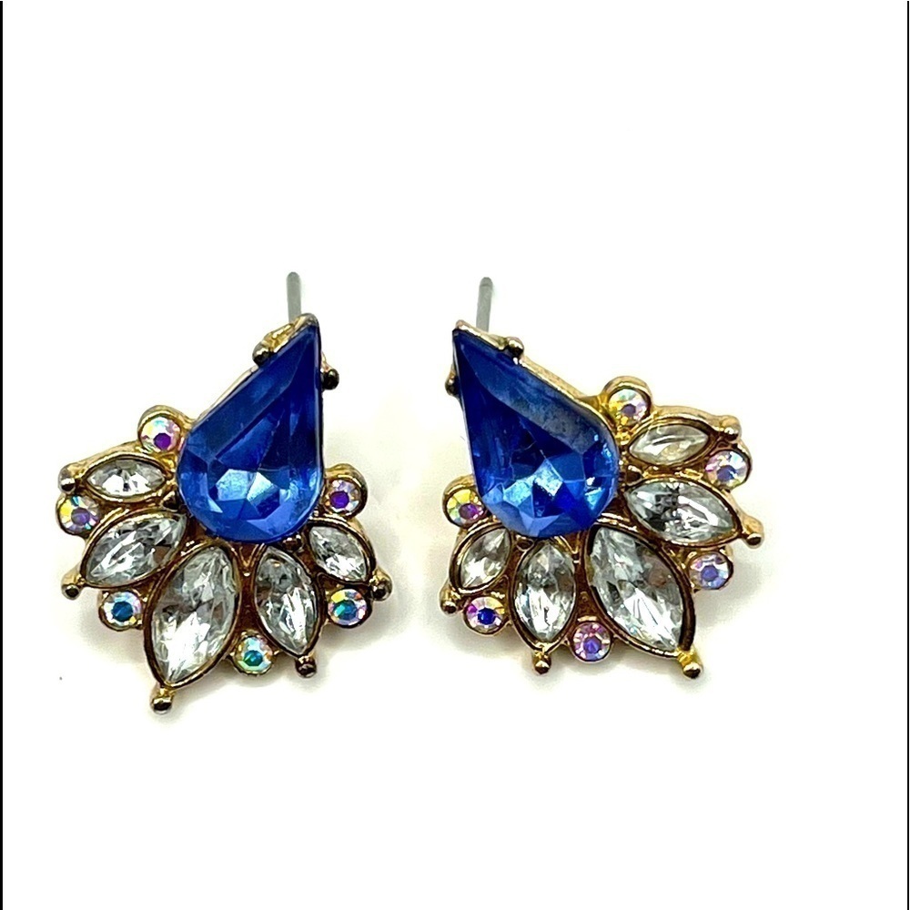 Beautiful Blue and clear rhinestones pierced earrings with Aurora Borealis 💙 - Picture 1 of 11